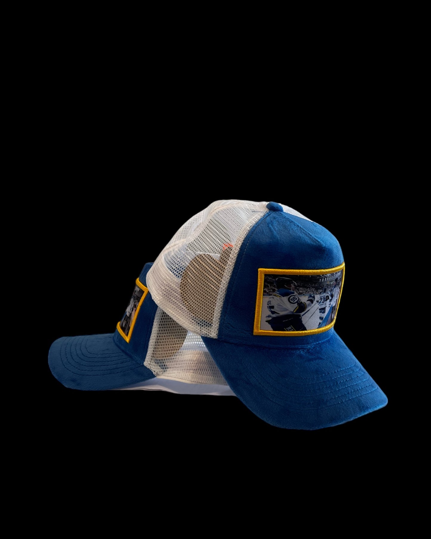 ”Leksand velvet cap”
